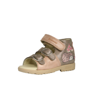 Szamos, szupinált lány szandál